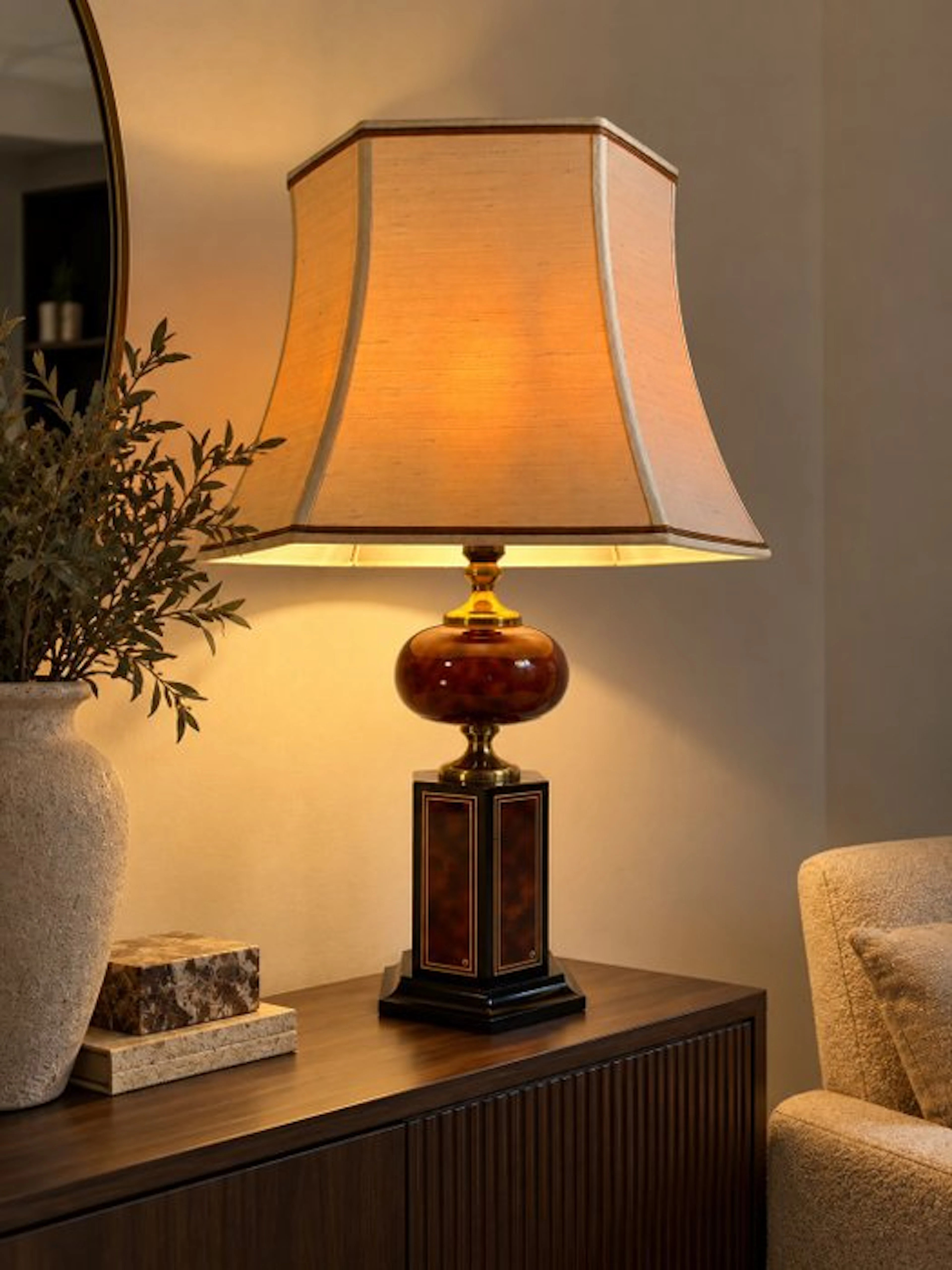 Maison Le Dauphin - Table lamp - Burr walnut