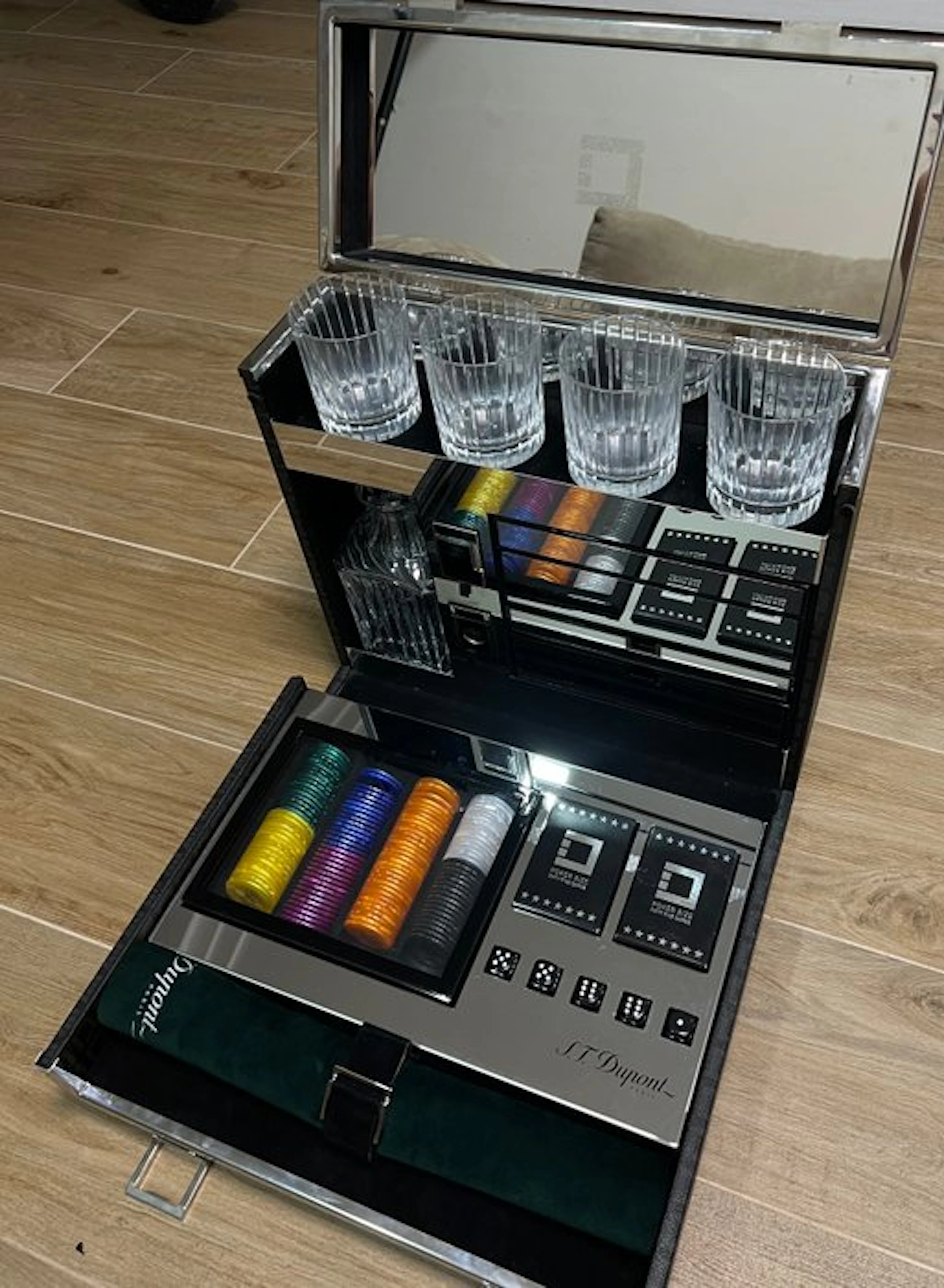S.T. Dupont - Poker