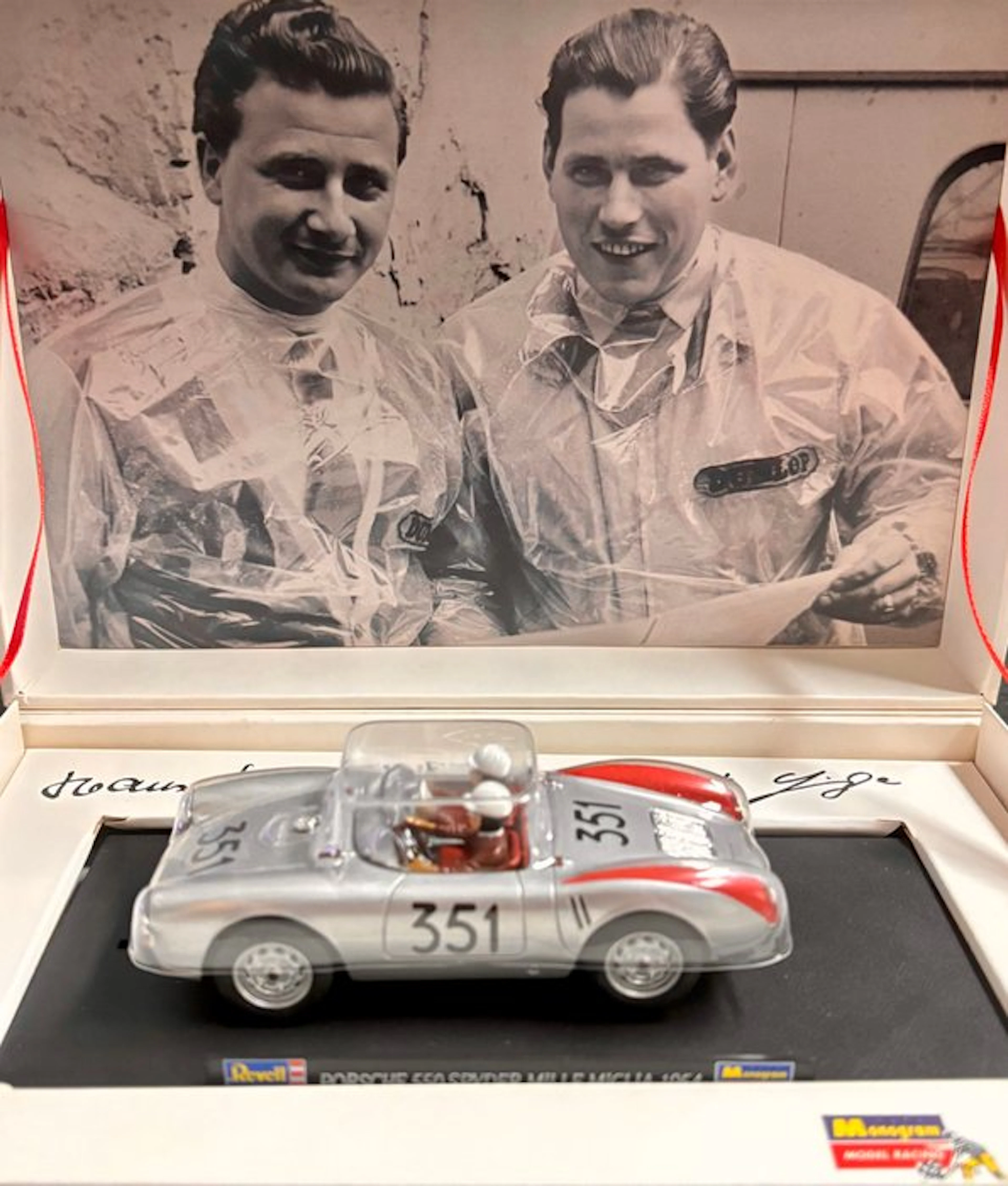 Revell 1:32 - Model car - Porsche 550 Spider Mille Miglia...