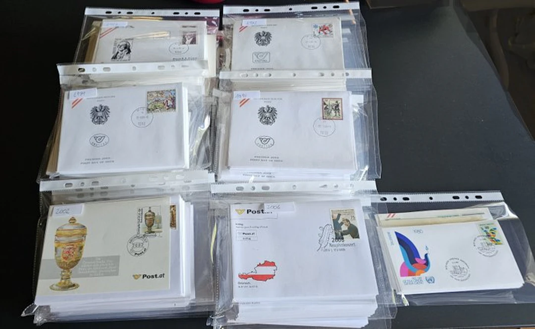 Austria 1972/2006 - 35 issues in FDC, plus various envelopes