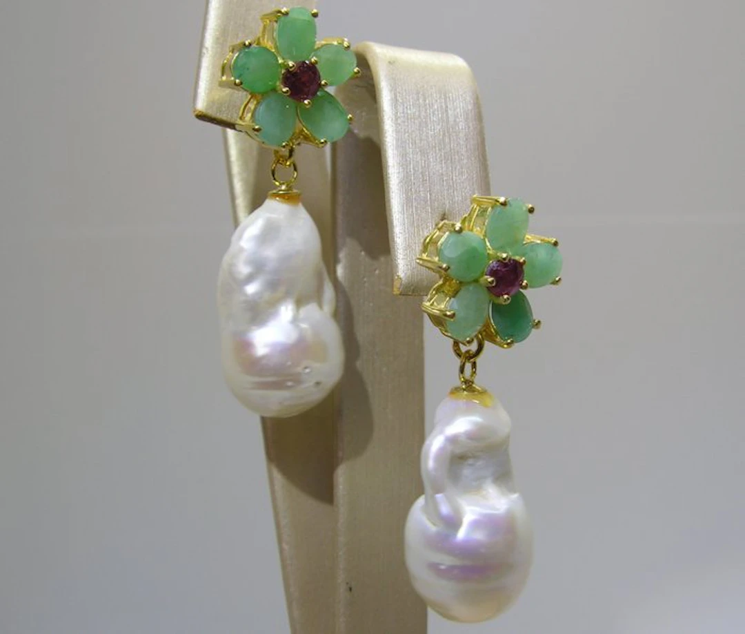 Emerald Earrings - Height: 37 mm - Width: 13 mm- 9.6 g - (2)