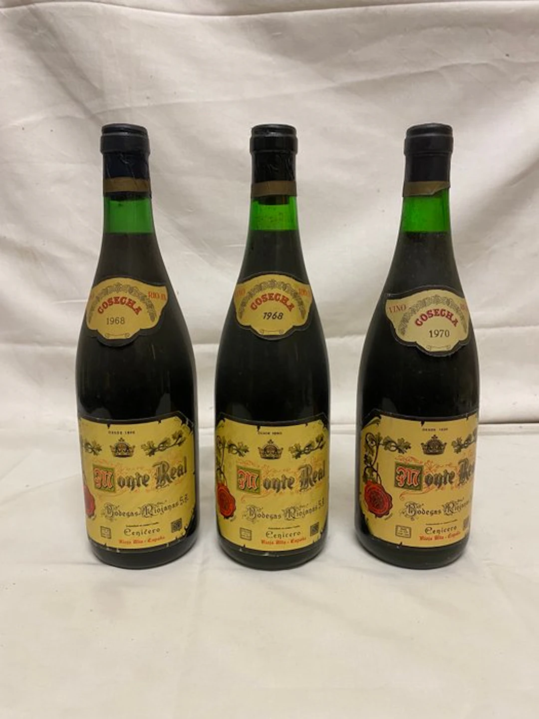1968 & 19070 Bodegas Riojanas, Monte Real - Rioja Cosecha - 3 Bottles (0.75L)