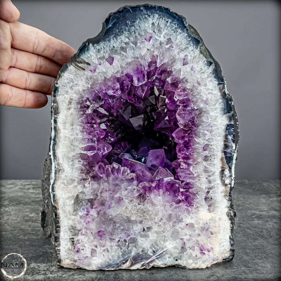 Natural amethyst druse from Uruguay, 10.9 kg - Nature's masterpiece- 10911.66 g