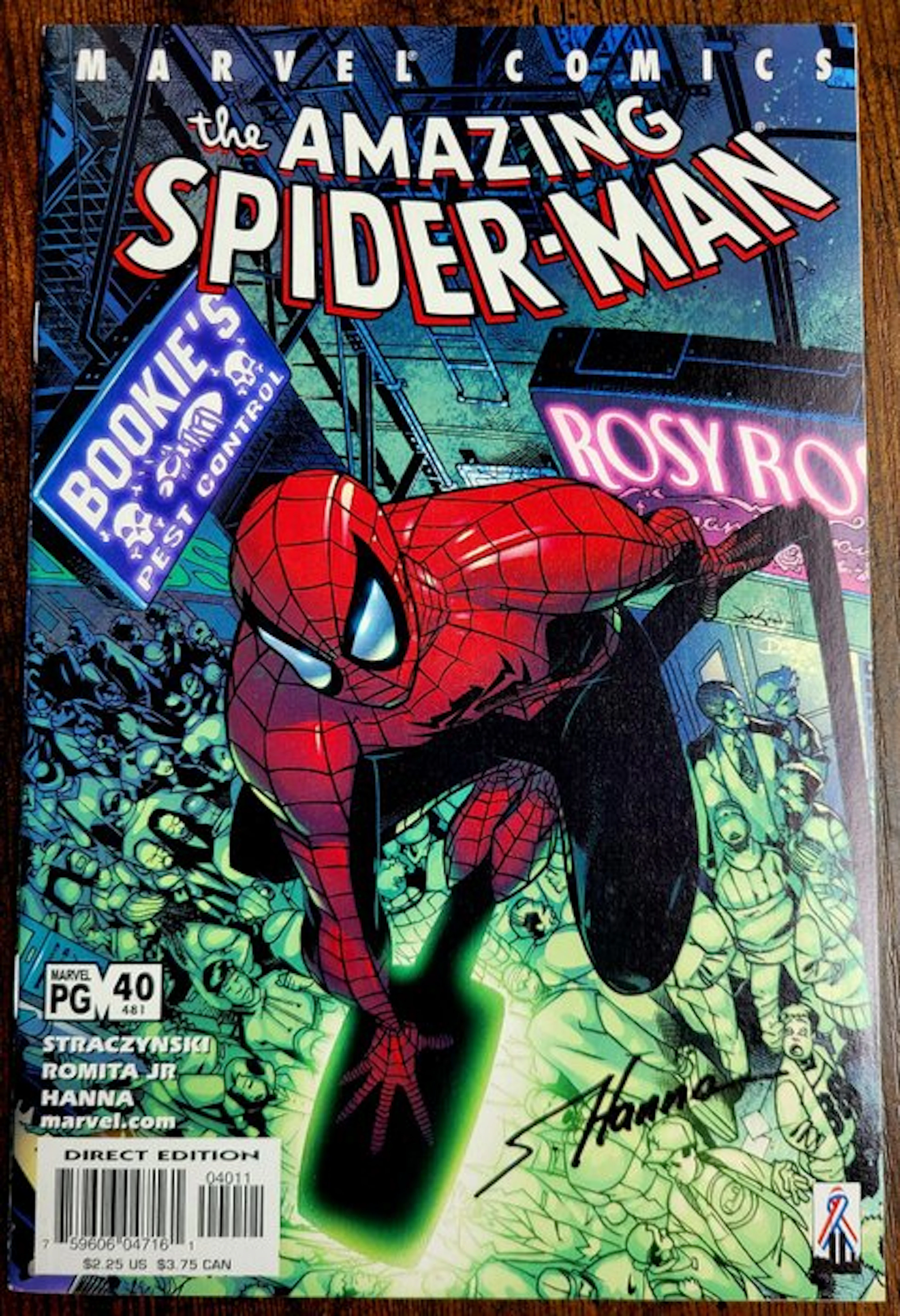 Amazing Spider-Man #40 - Signed by Scott Hanna + COA and...