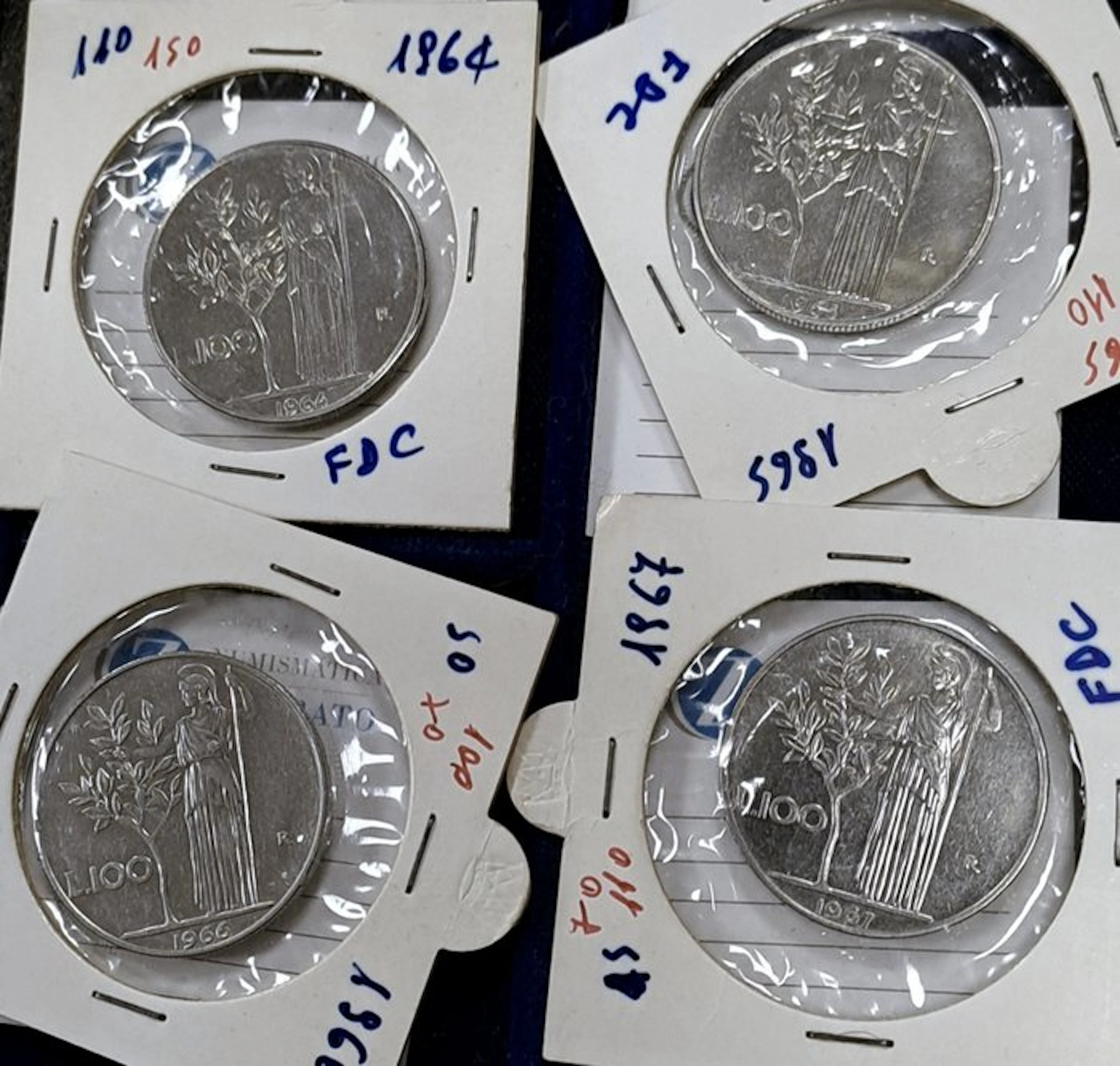 Italy. 100 Lire 1964,1965,1966 e 1967 (No reserve price)