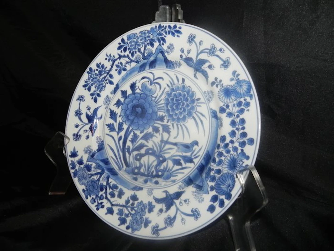 Saucer - Porcelain - Kangxi dish 1662-1722