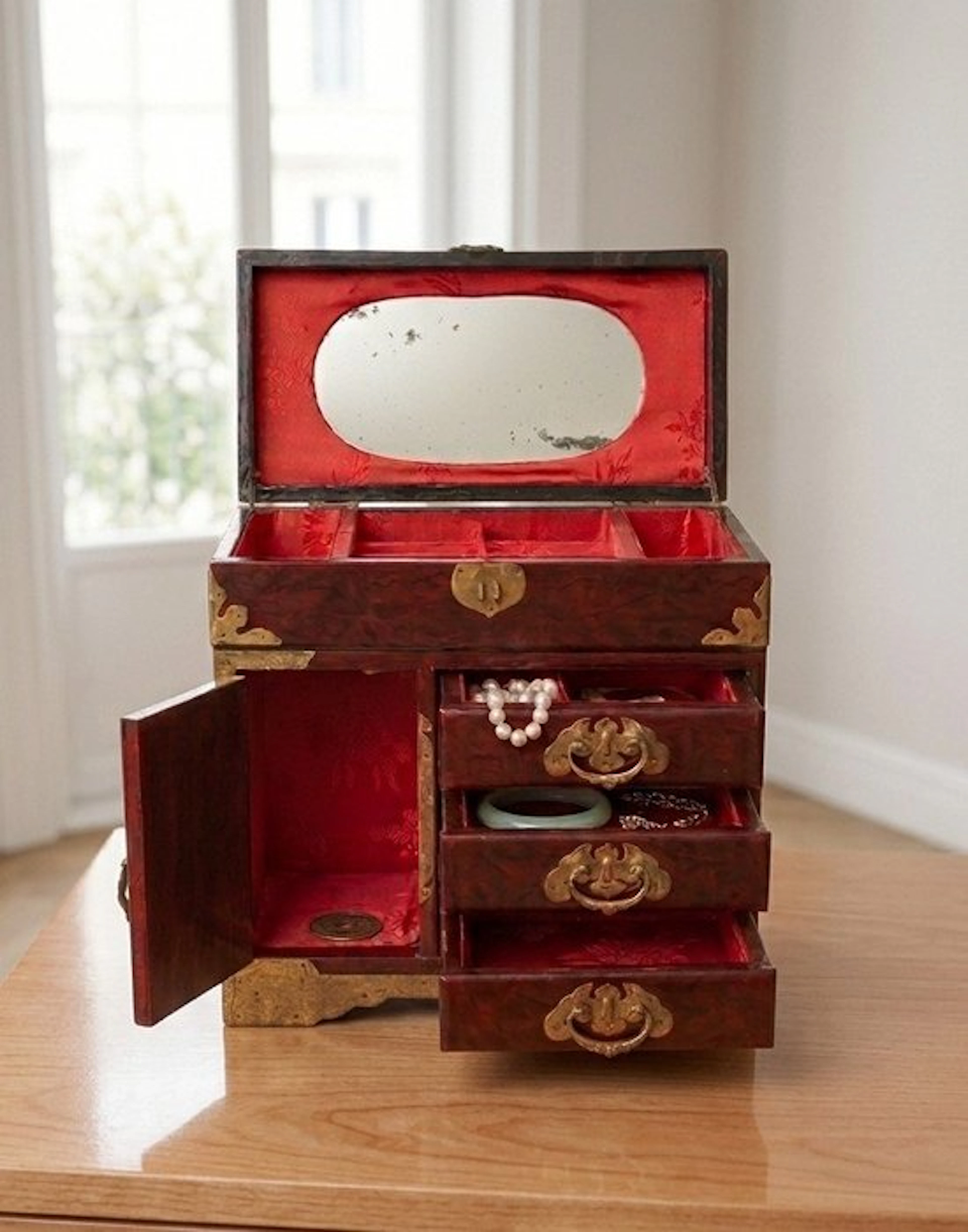 Jewellery box - Wood and Brass - Large Vintage Jewelry Box