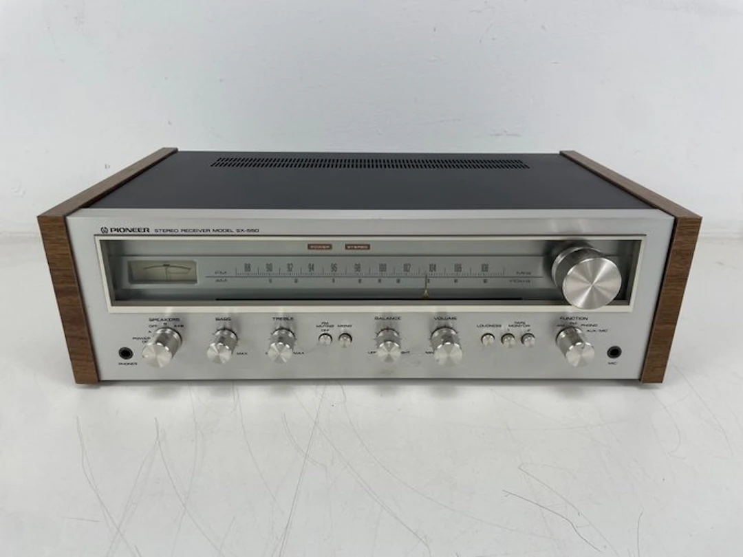 Pioneer - SX-550 Solid state stereo receiver