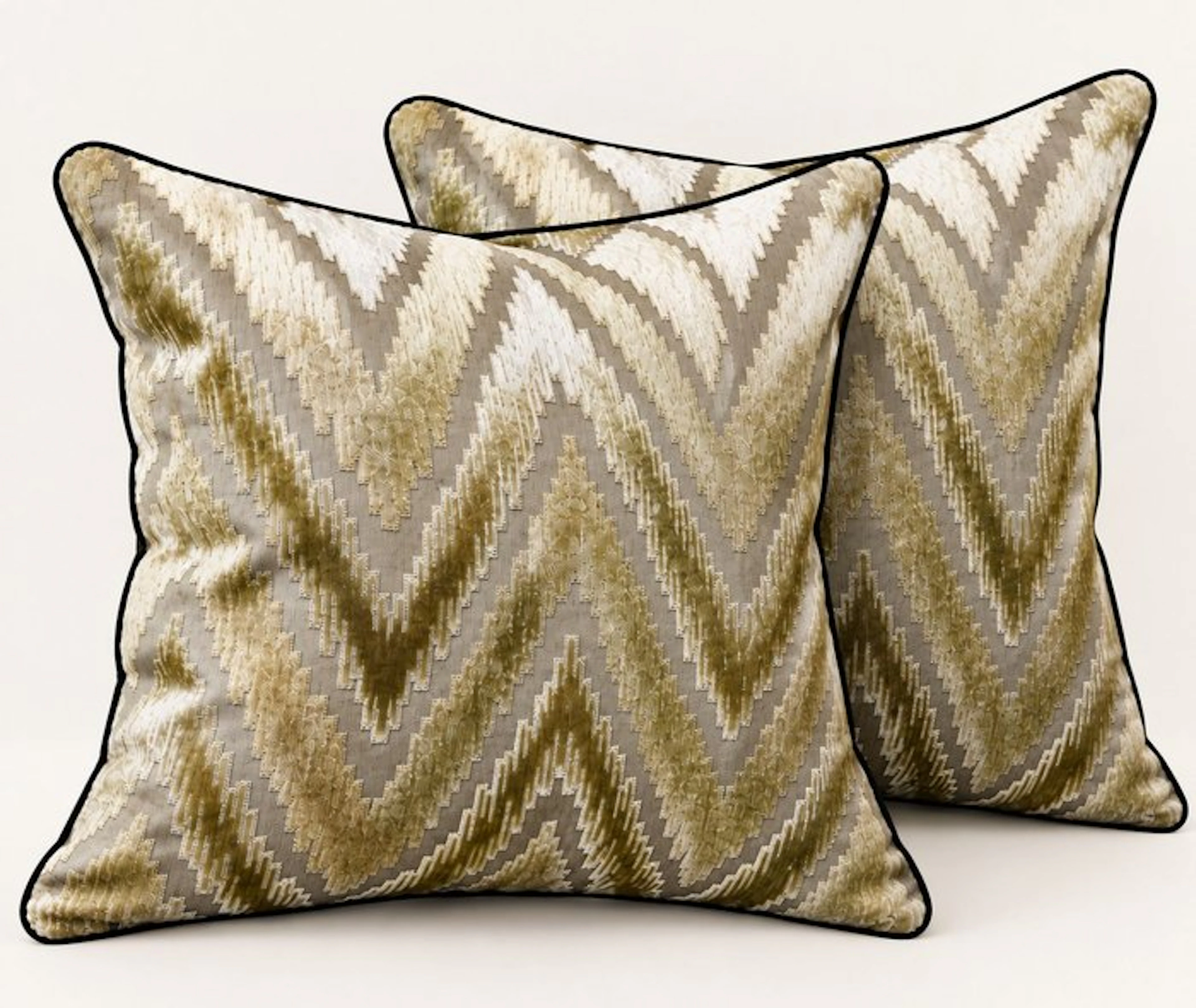 Manuel Canovas - Cushion
