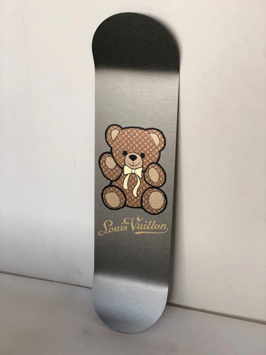 Rob VanMore - Skating by LV x Bear