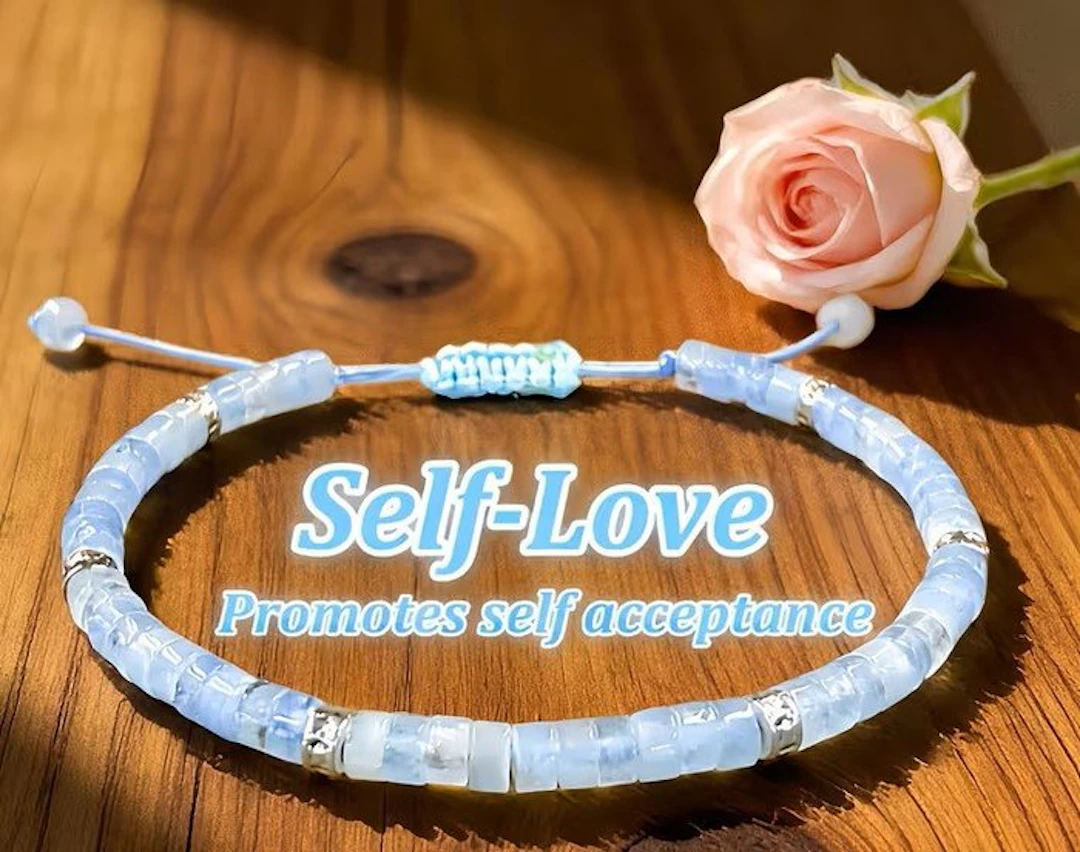 Exclusive bracelet of natural Brazilian Aquamarine and natural Hematite