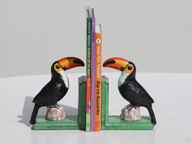 Bookends (2) - Guinness beer - Metal