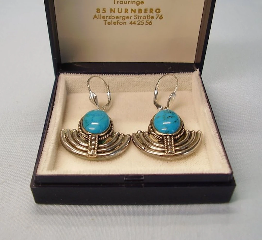 (No reserve price)
