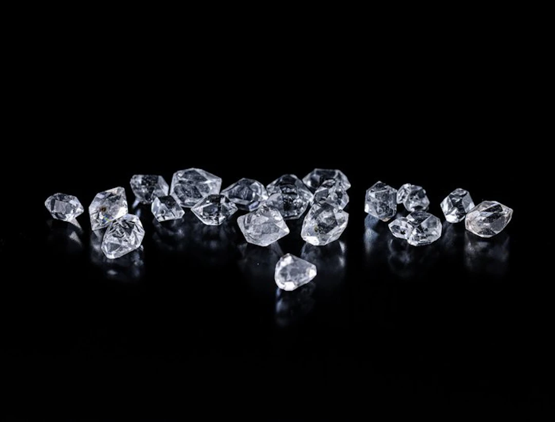 RARE lot of 20 Herkimer Diamonds — 4.30 carats...