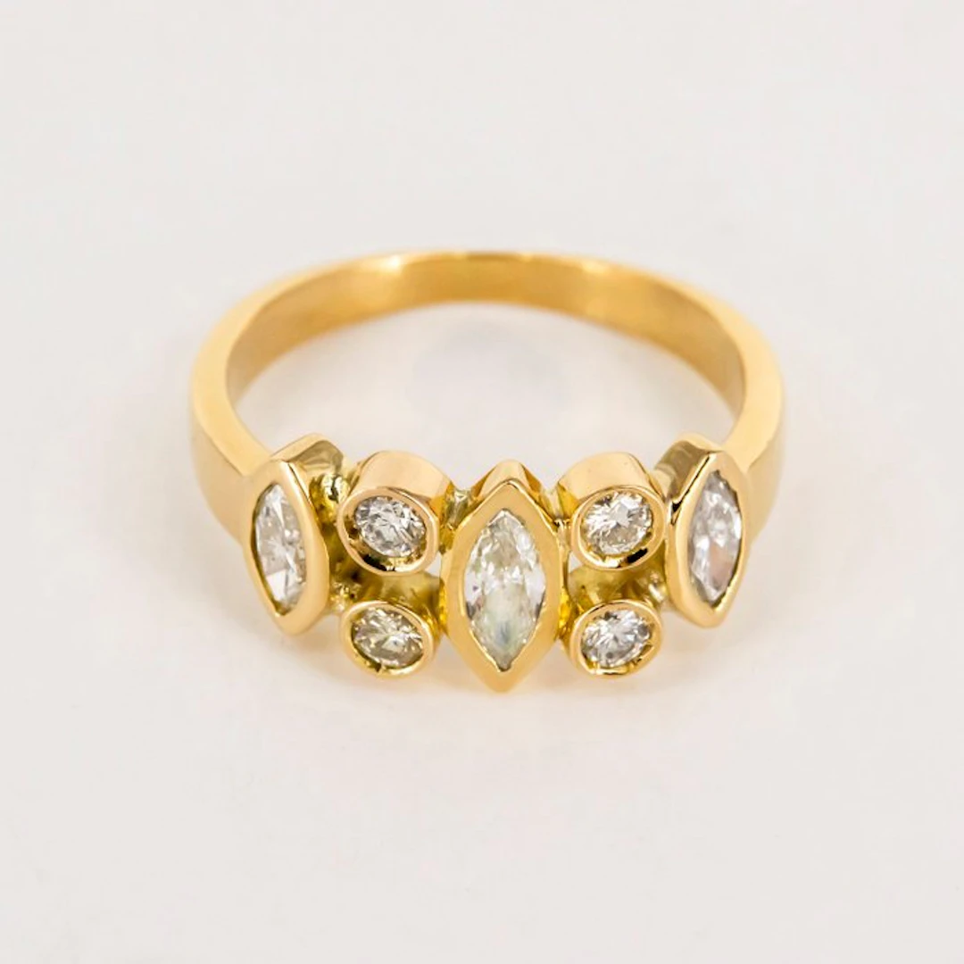 Ring - 18 kt. Yellow gold - 1.00ct. tw. Diamond (Natural)