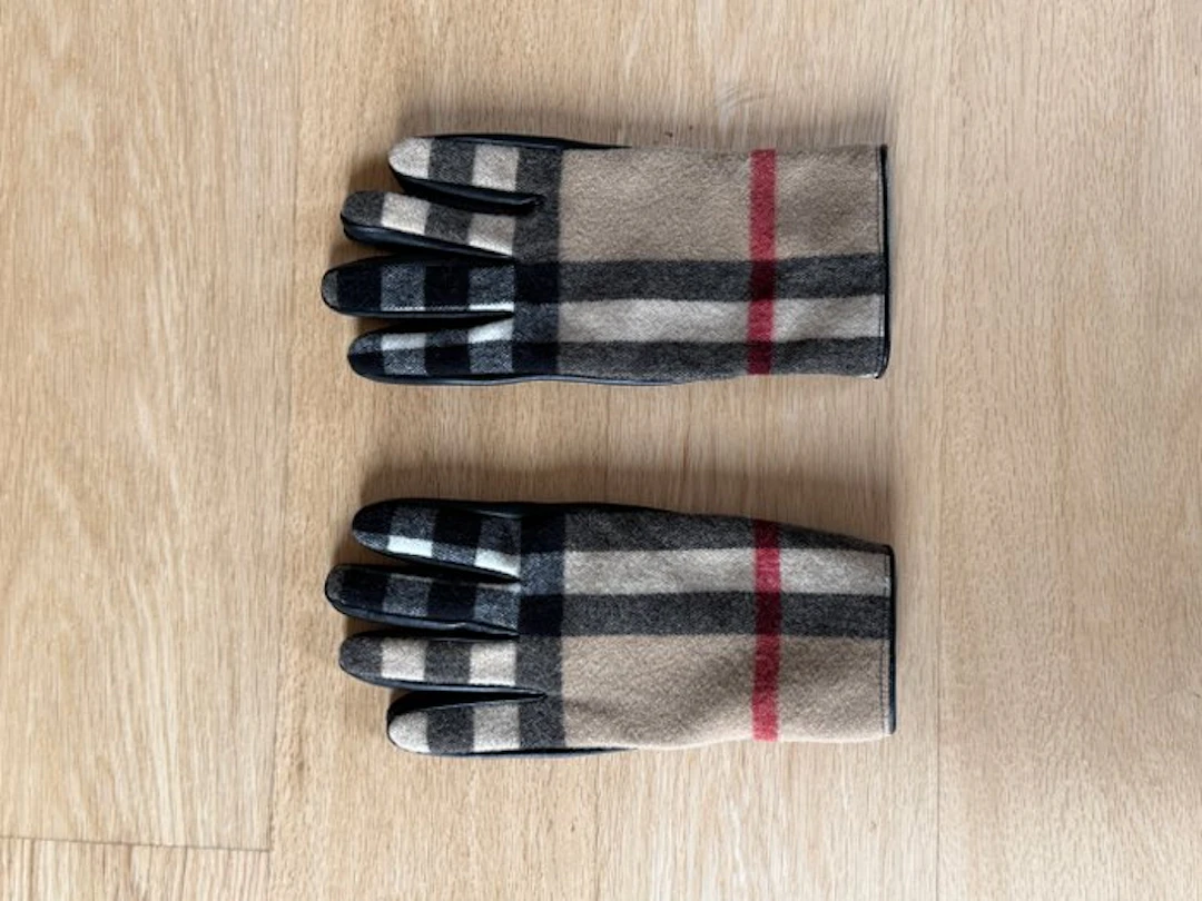 Burberry - Gloves