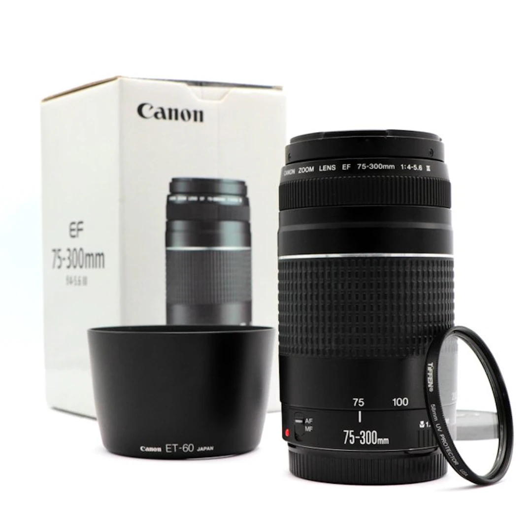Canon EF 75-300mm f/4-5.6 III met ET-60 zonnekap en...