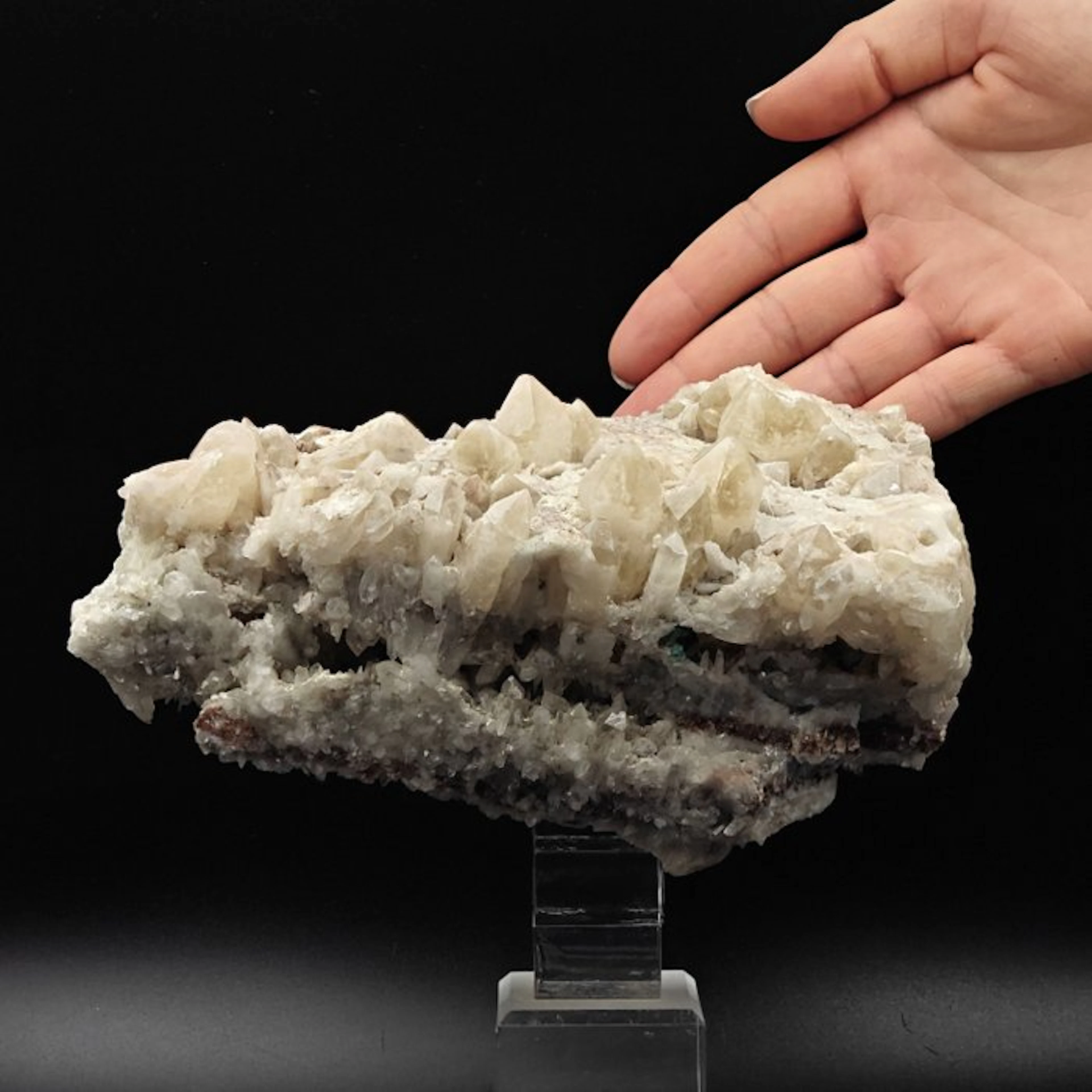 LARGE YELLOW QUARTZ
