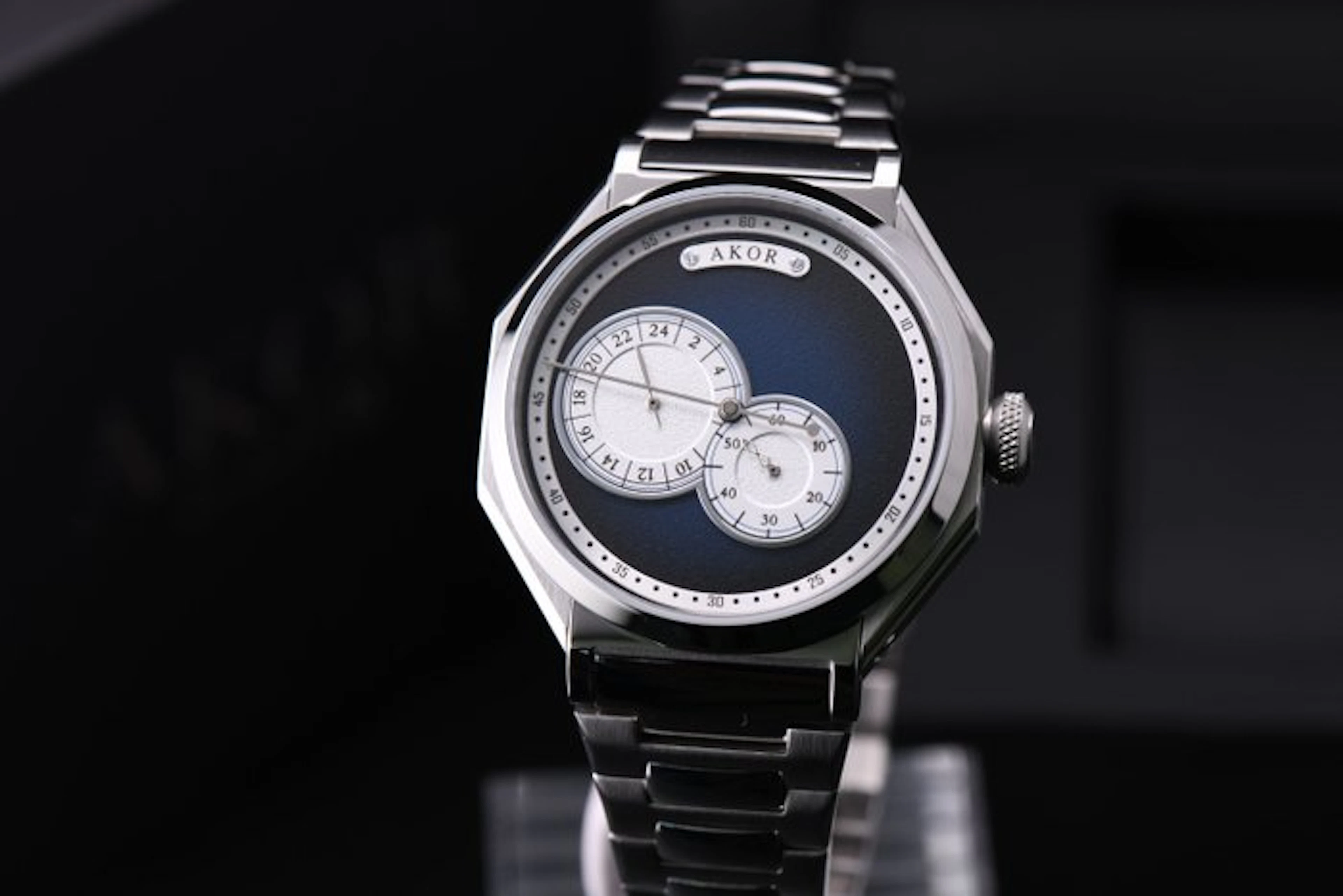 AKOR Le Locle - Smoked blue Technica24 - Automatic...