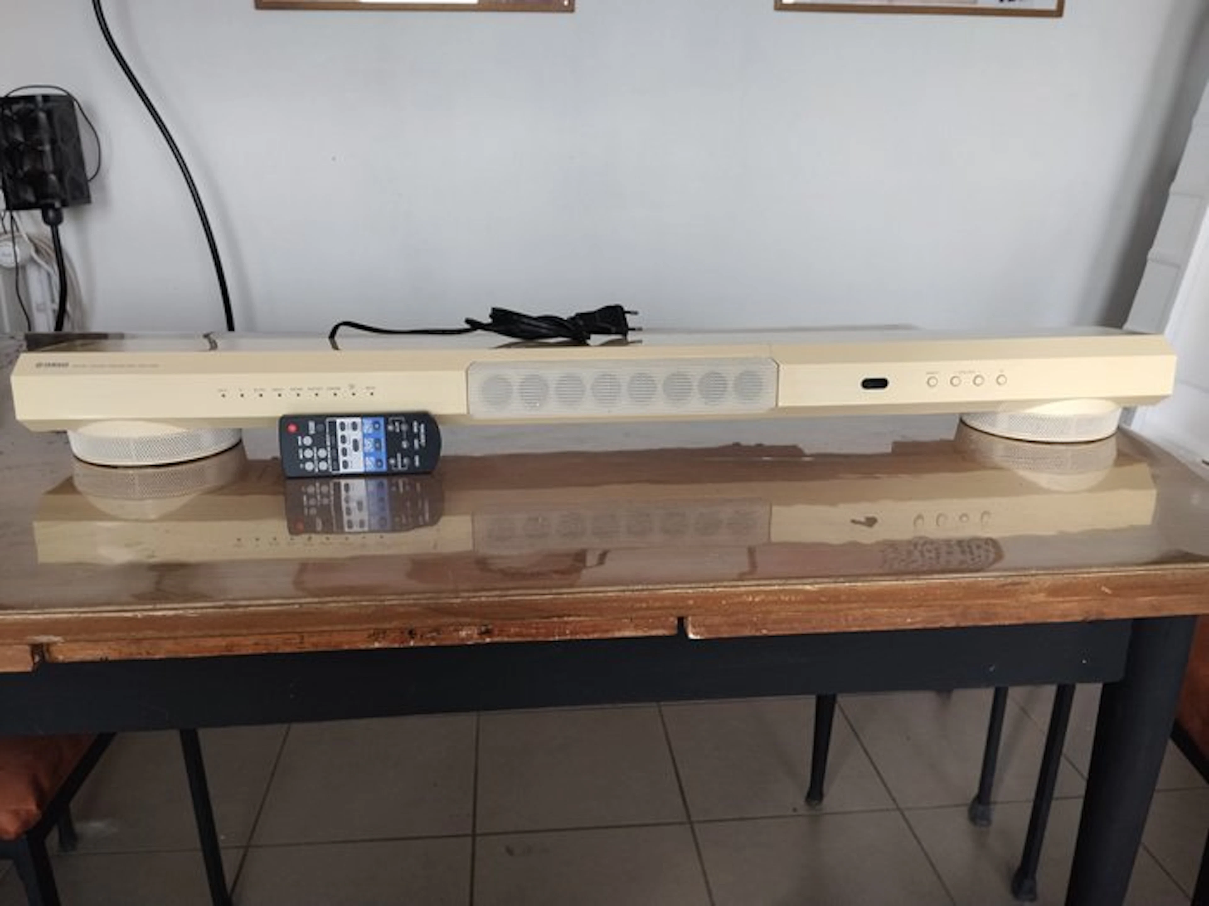 Yamaha - Yamaha 'ABBA Special Edition' / Multi-Beam Digital Soundbar Speaker