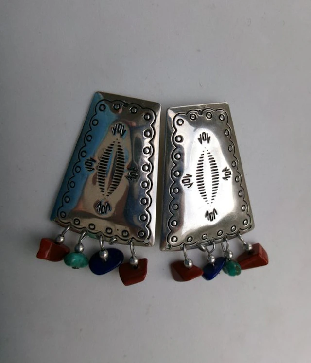 Earrings - United States (No reserve price)
