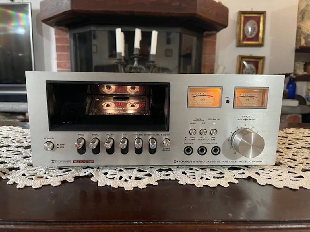 Pioneer - CD-F2121 Cassette recorder-player