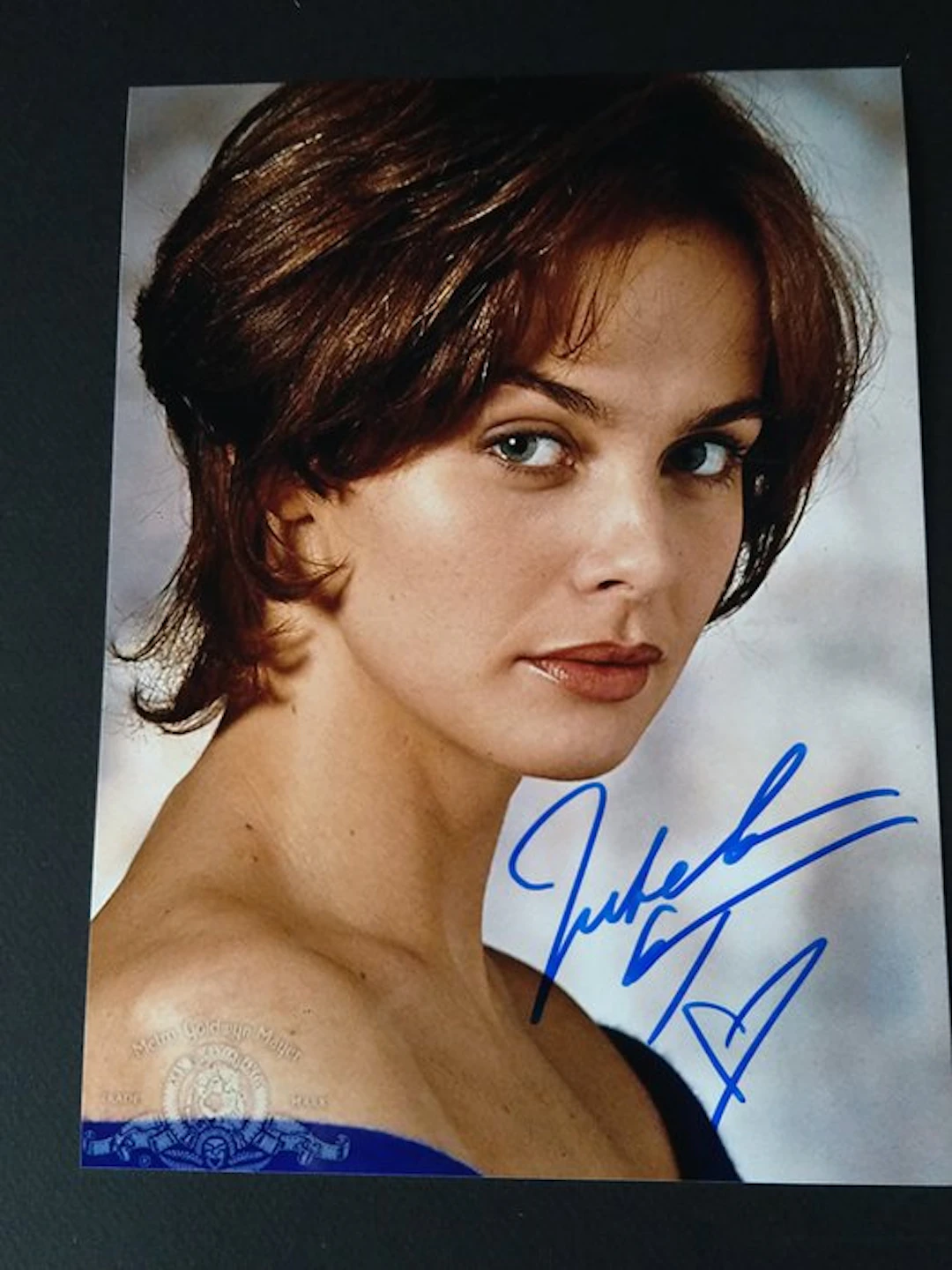 James Bond 007: GoldenEye - Izabella Scorupco "Natalya Simonova" - Autograph