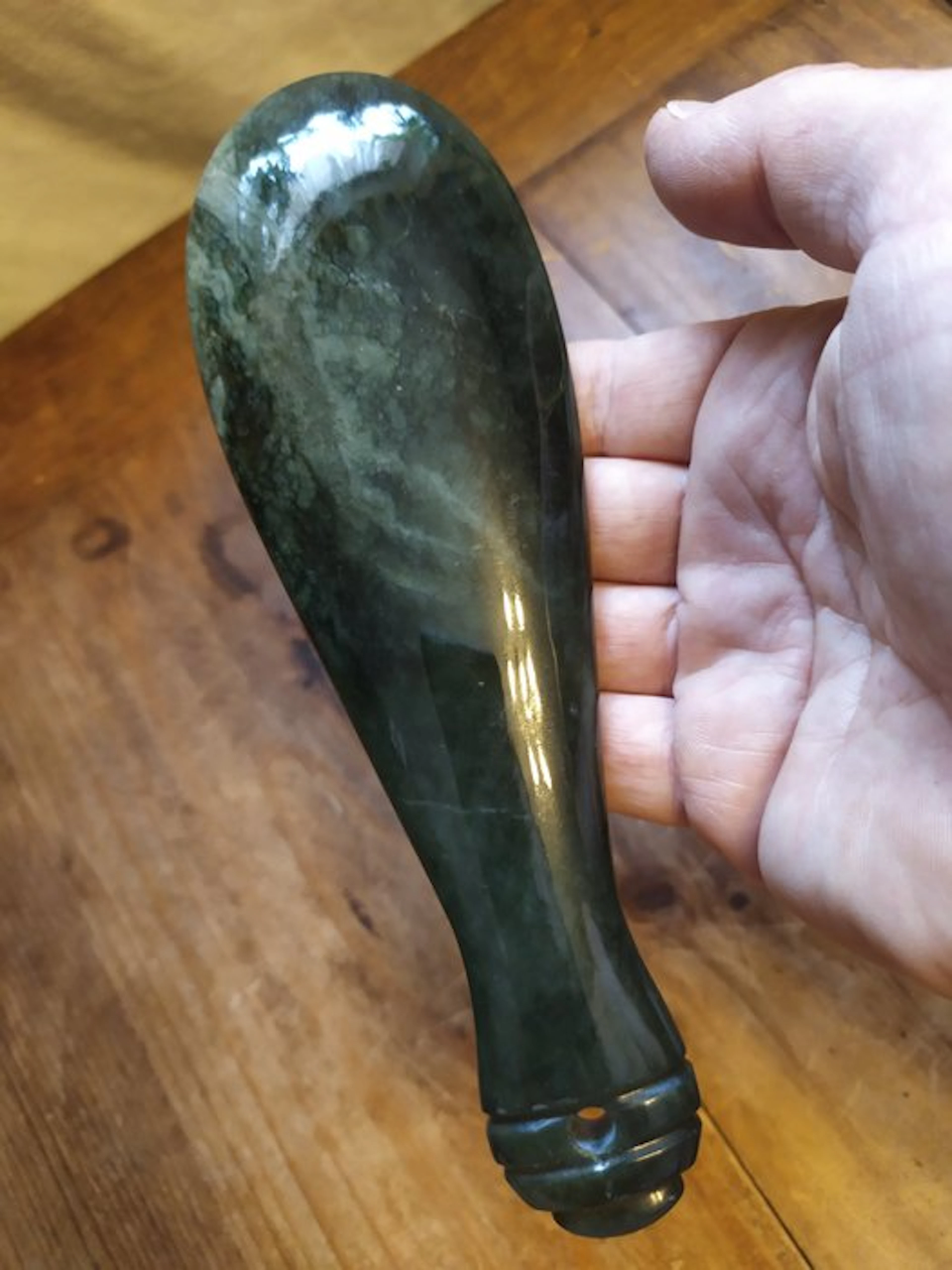 Greenstone - Greenstone Mere - Maori - New Zealand