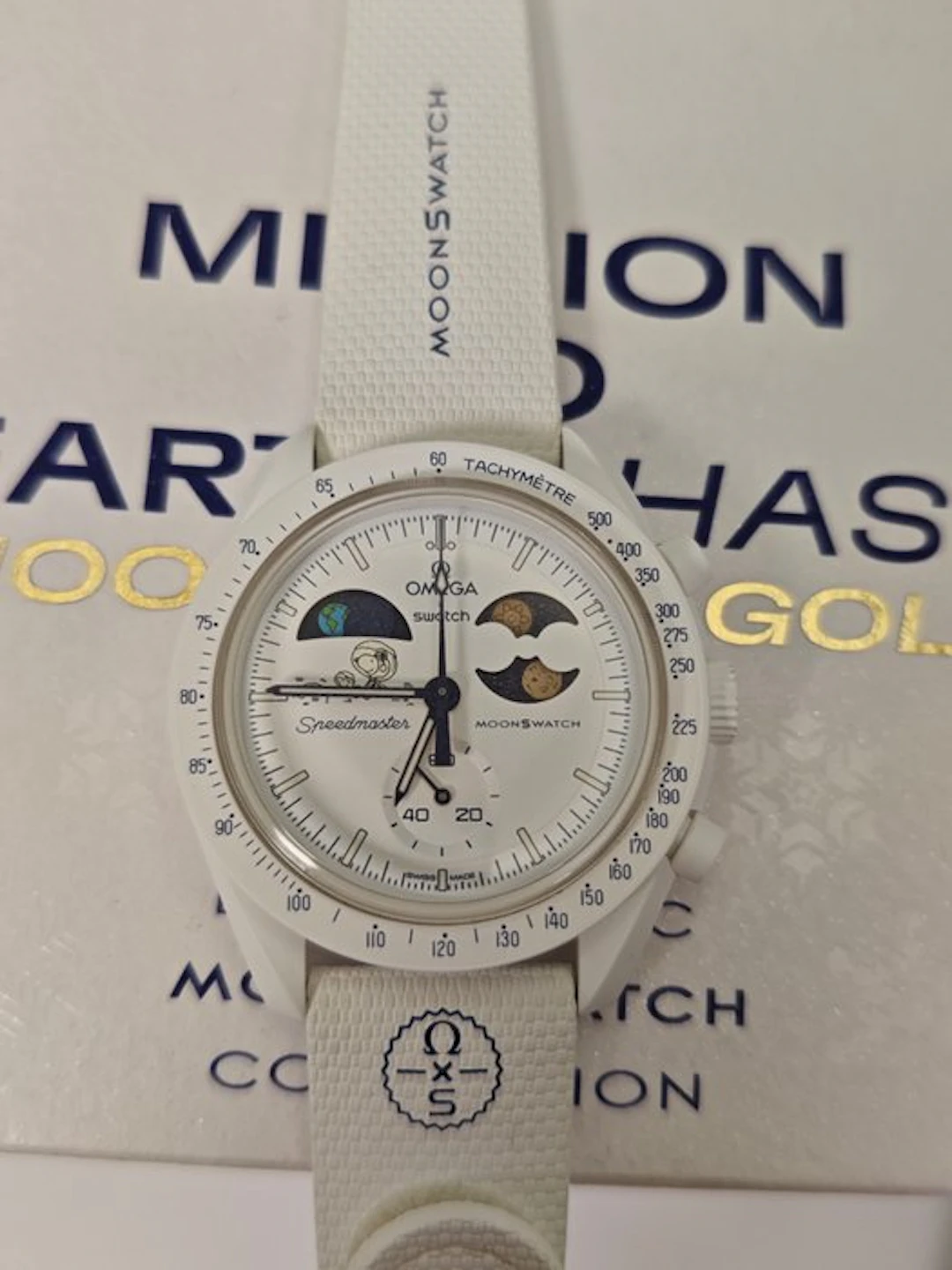 Omega x Swatch - MoonSwatch