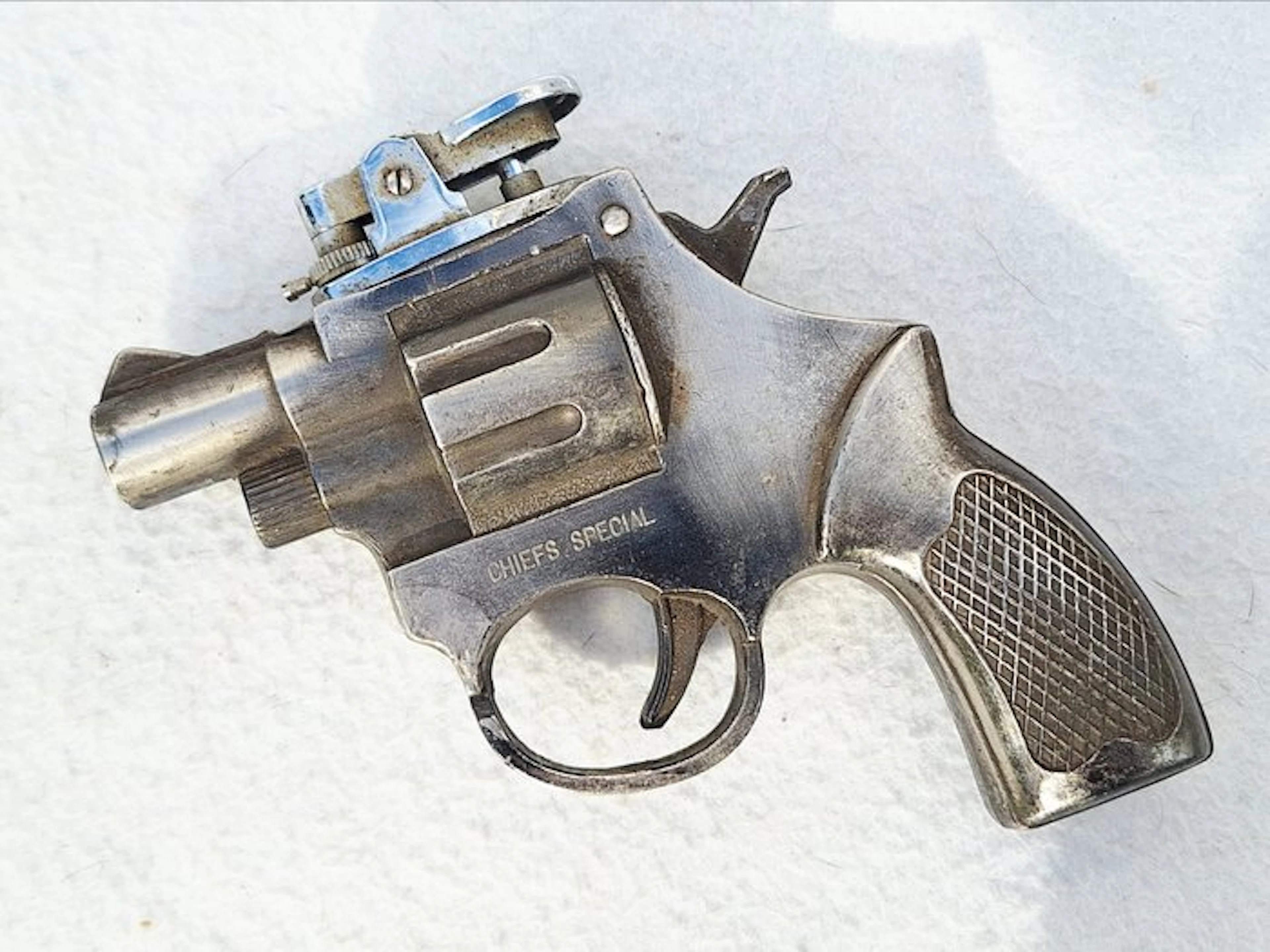 Revolver Smith & Wesson