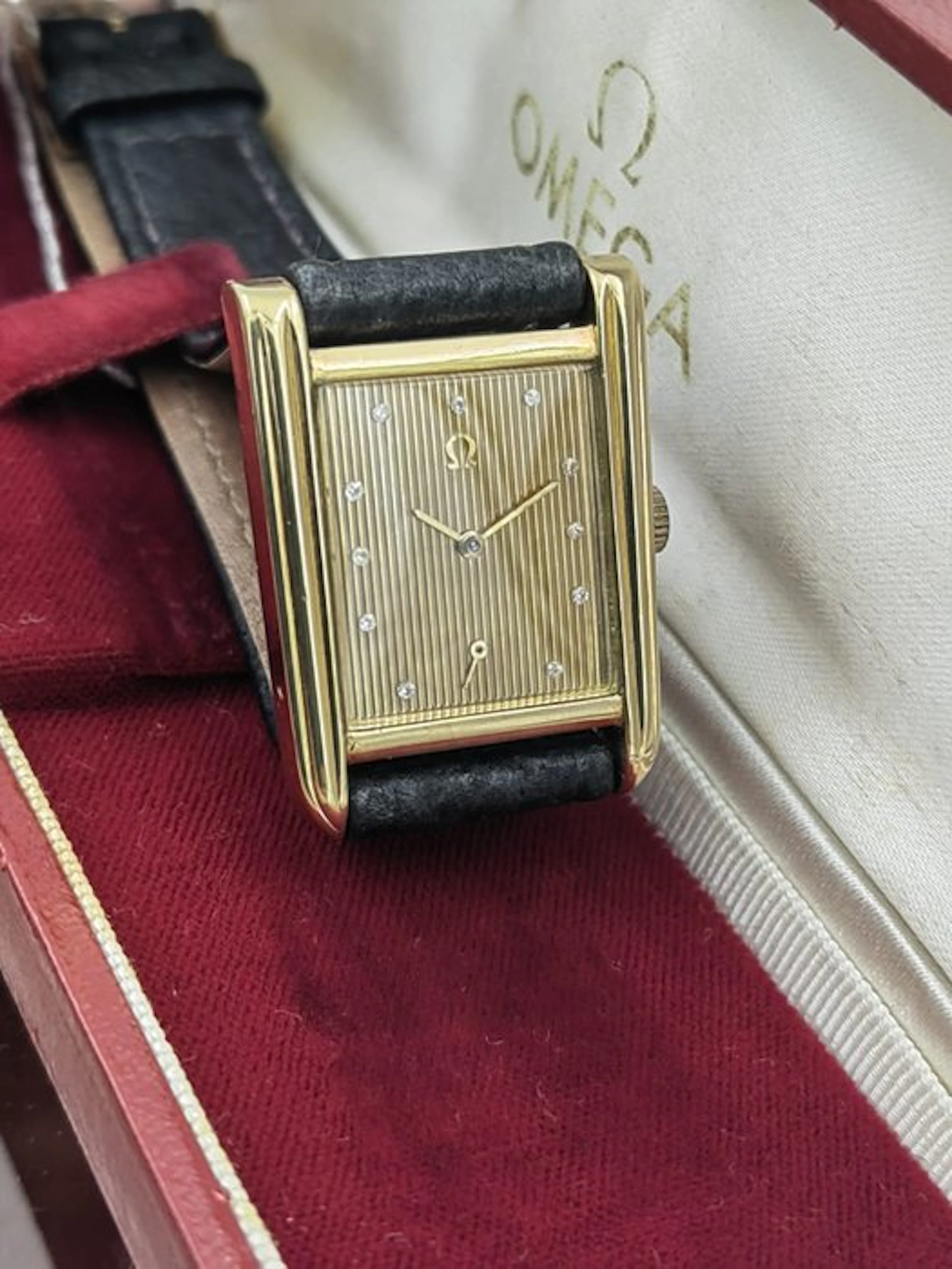 Omega - Tank - Gold Diamond Dial - Solid 18k gold - Men - 1950-1959