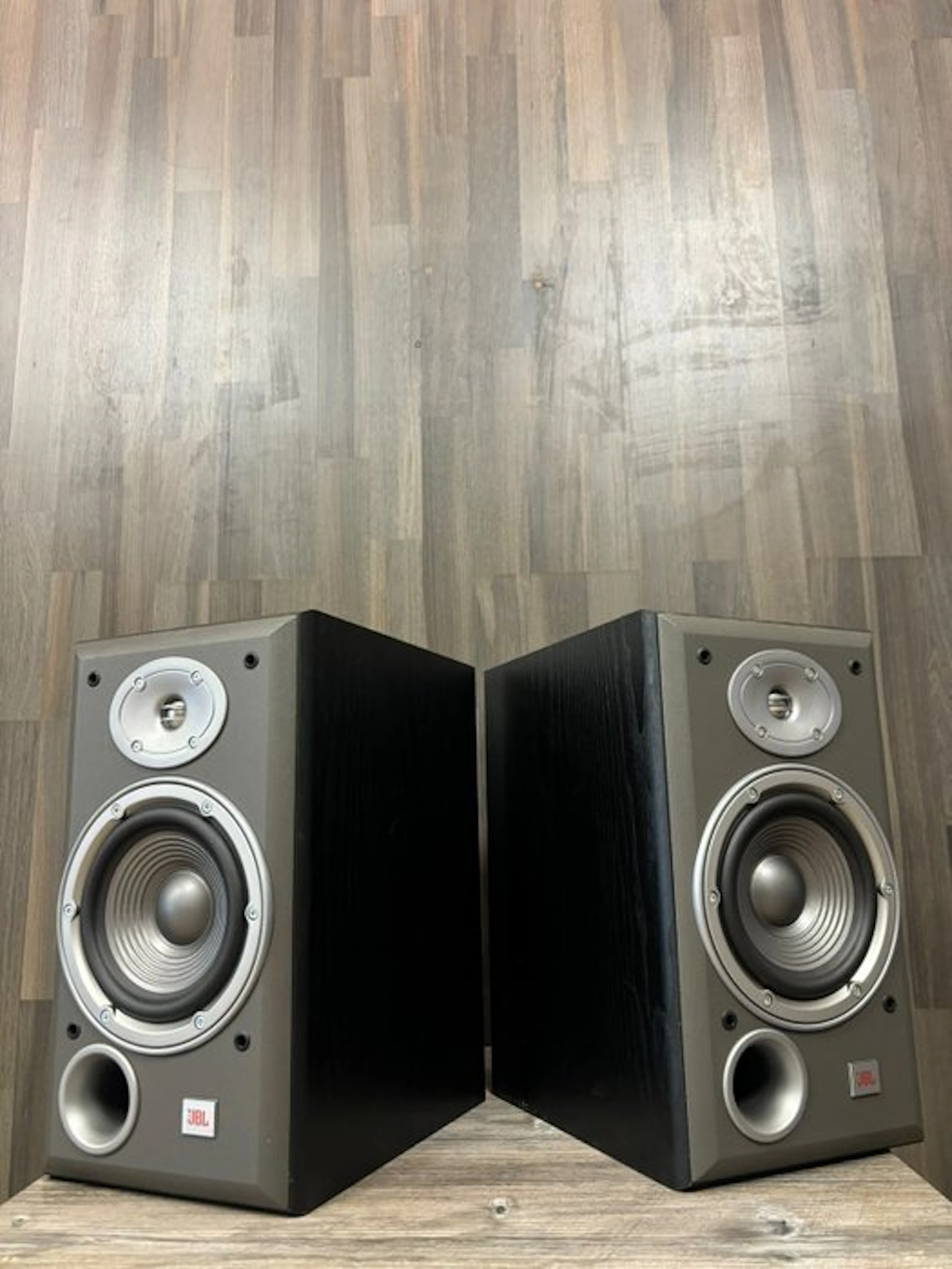 JBL - E30 + front caps Speaker set