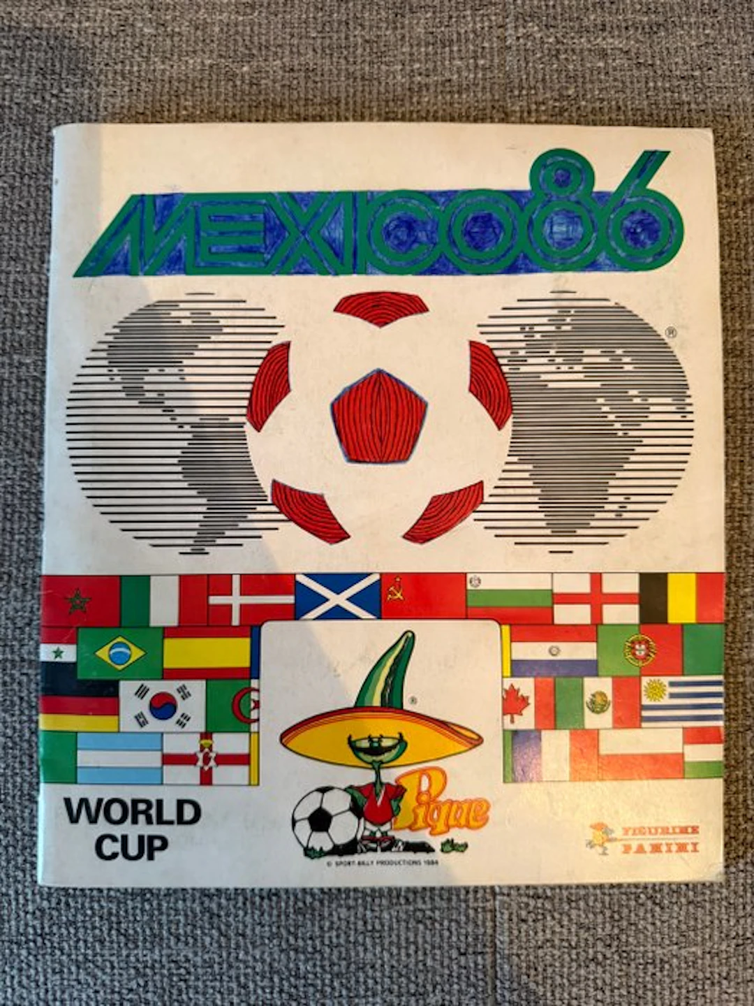 1986 Panini World Cup Diego Maradona Sticker album - Poor