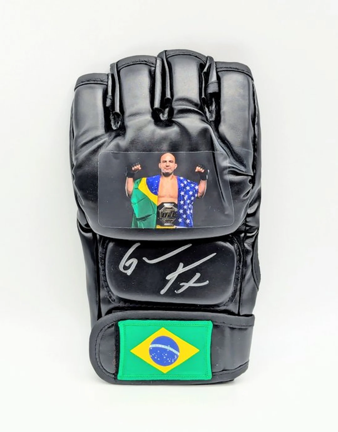 Glover Teixeira - Signed MMA Glove - Beckett Verified Autograph
