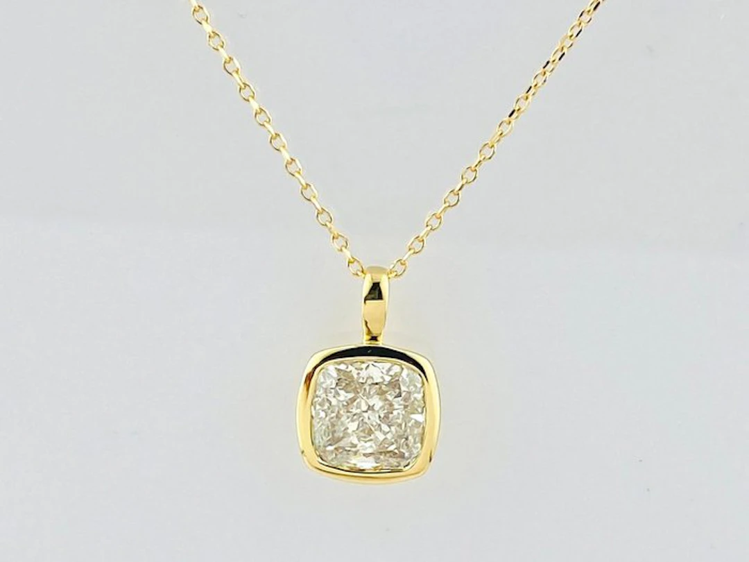 Necklace with pendant - 14 kt. Yellow gold - 2.09ct. tw. Diamond (Lab-grown)