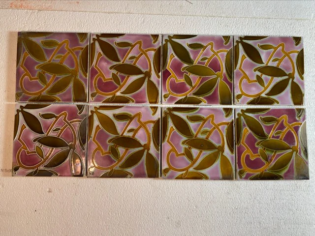 Art Nouveau Tile (8) - Art Nouveau - 1900-1910 - Boch La Louvière 8 tiles