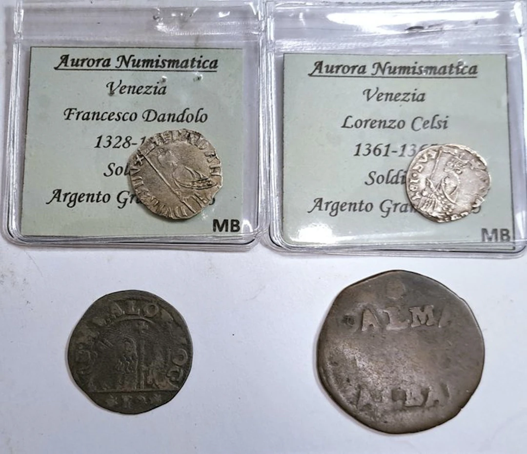 Italy. Vari valori vari anni (No reserve price)