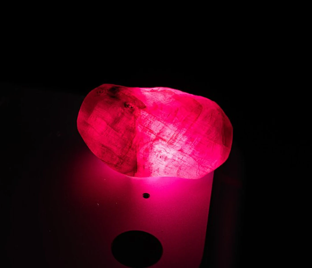 Pigeon-blood ruby