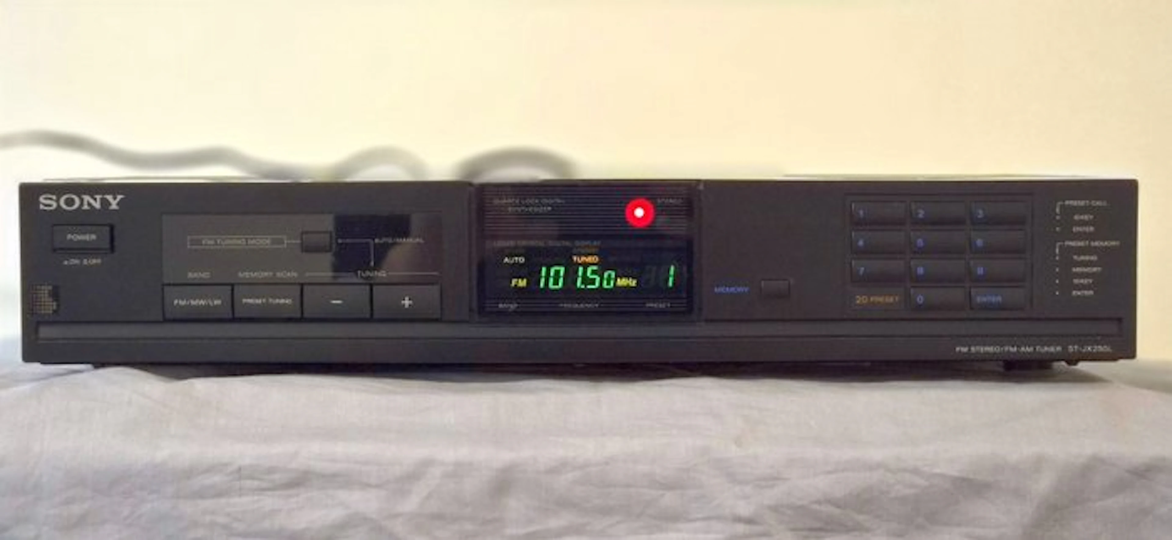Sony - ST-JX250L Tuner