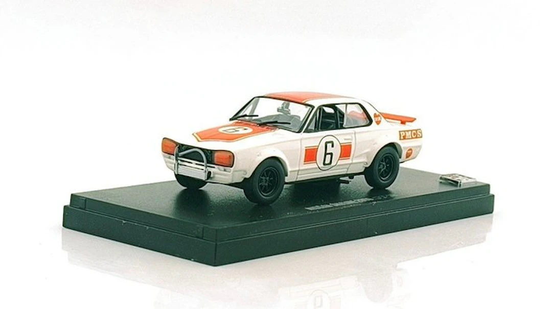 Kyosho 1:43 - Model race car - Nissan Skyline 2000 GT-R #6 1971