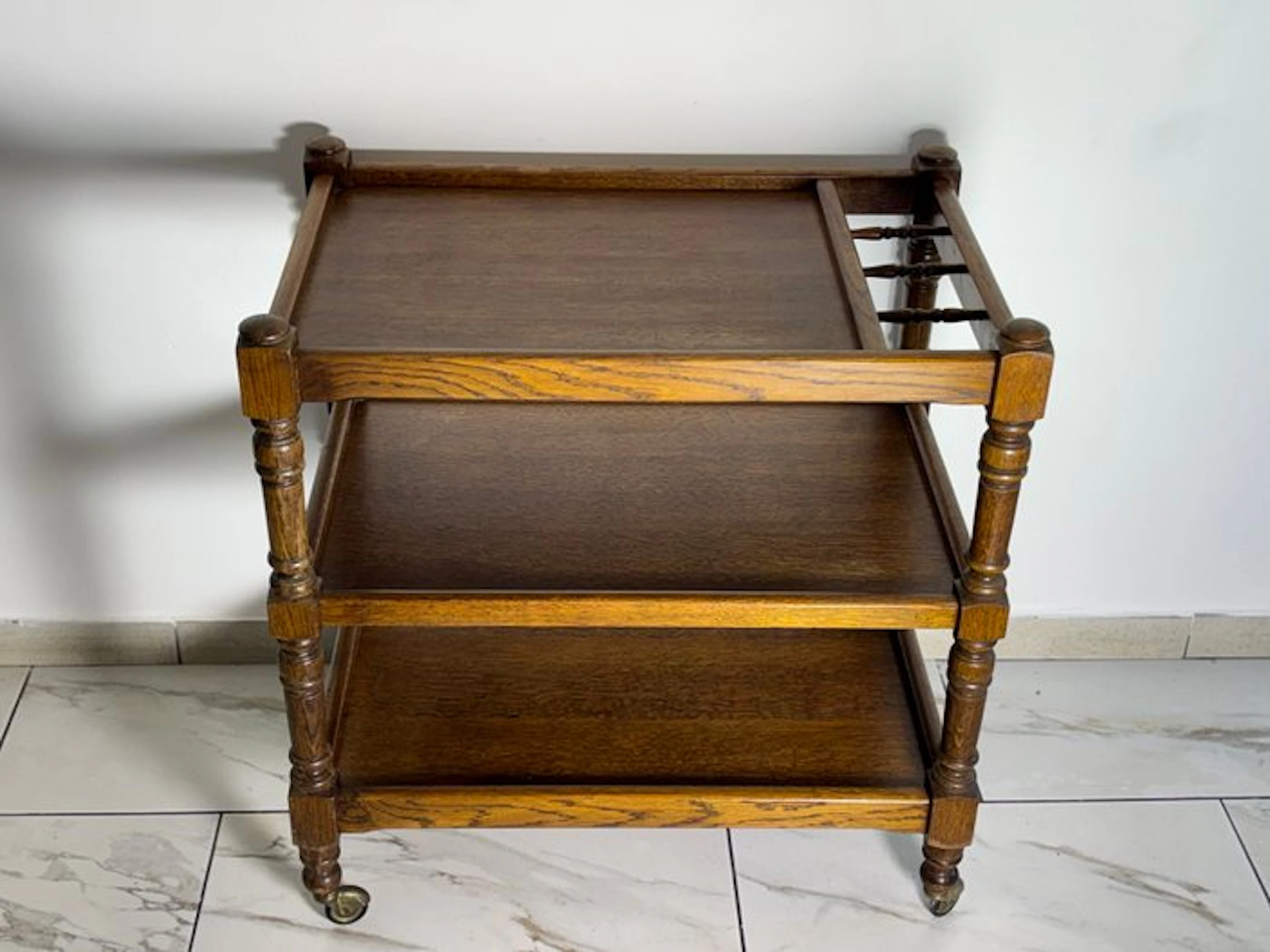 Serving trolley - Rolling bar cart / Vintage oak-stained...