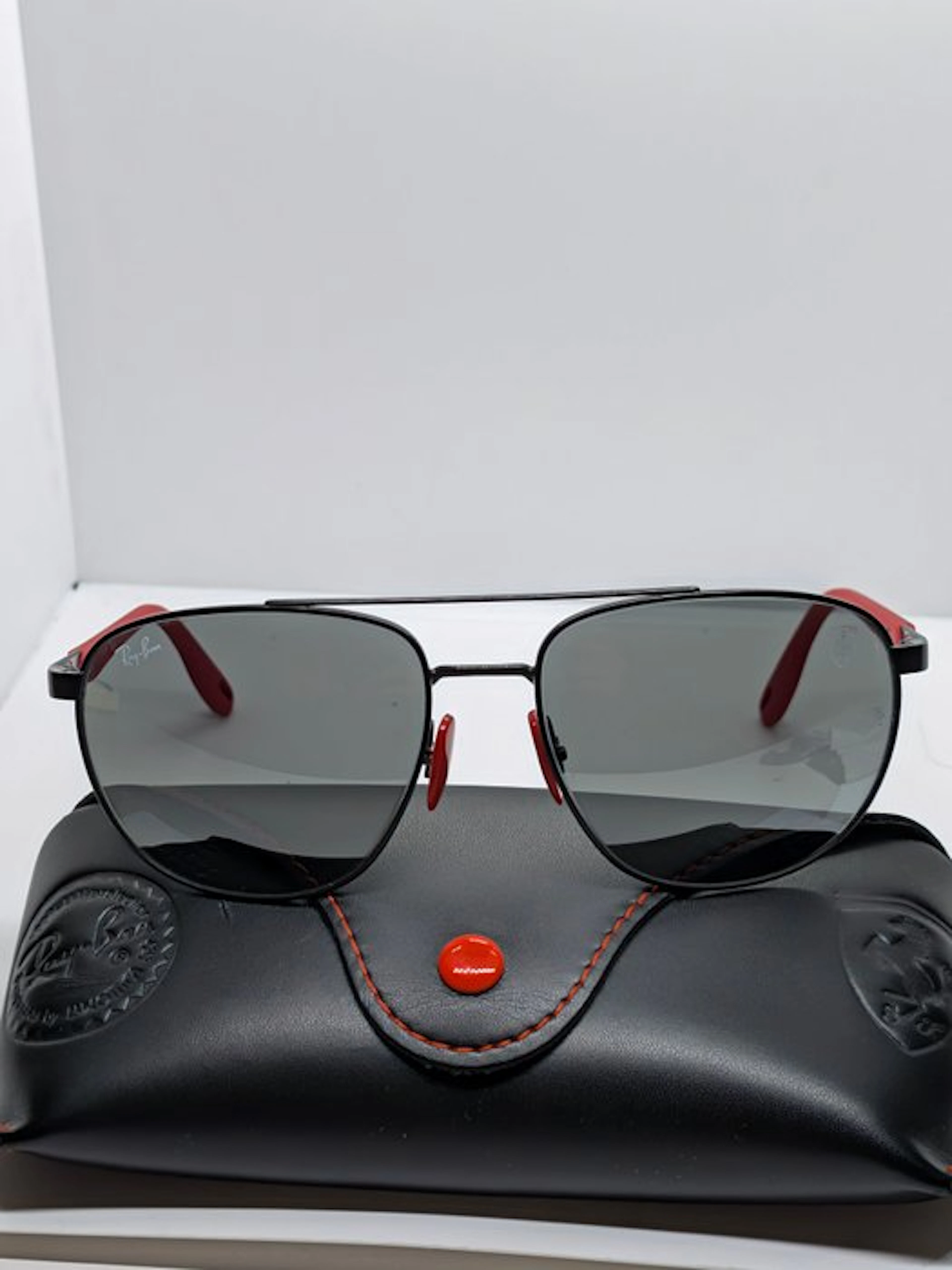 Rayban x Ferrari - Ferrari