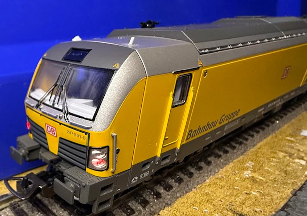 Piko H0 - Diesel locomotive (1) - Construction train locomotive Vectron - DB AG