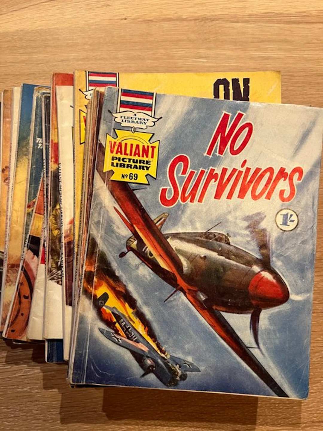 Valiant Picture Library - 18 Comic - 1965/1967