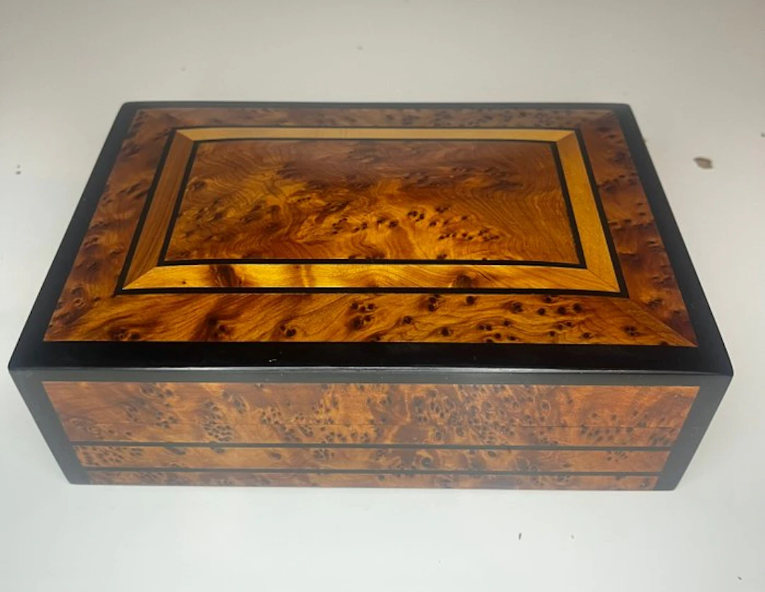 Jewellery box - Thuya