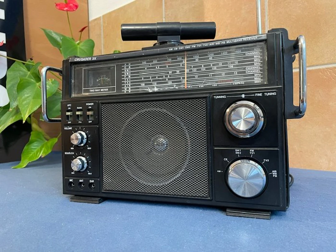 Crusader - XK Multi-Band World radio