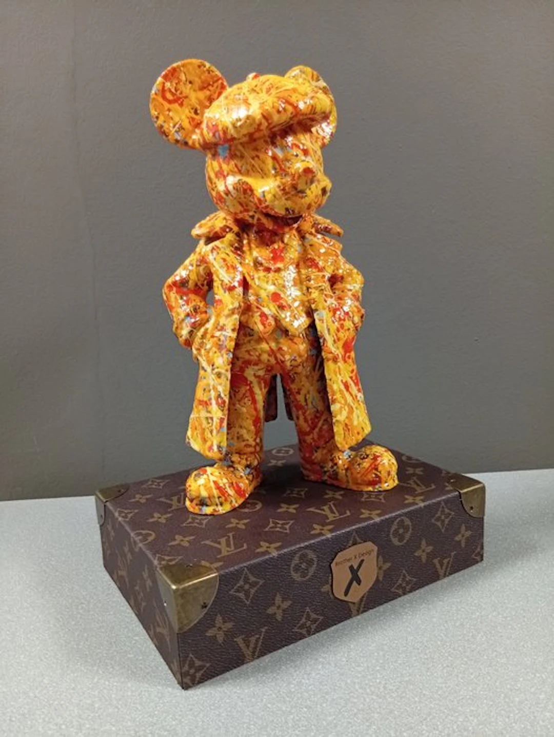 Brother X - Mickey Peaky Blinders by Louis Vuitton - XL...
