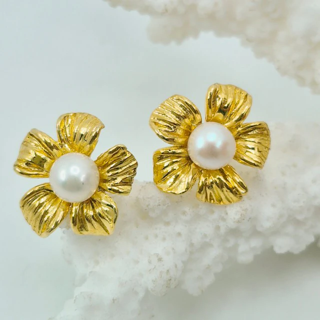 Silver, Gold-plated Earrings - Asian cultured pearls