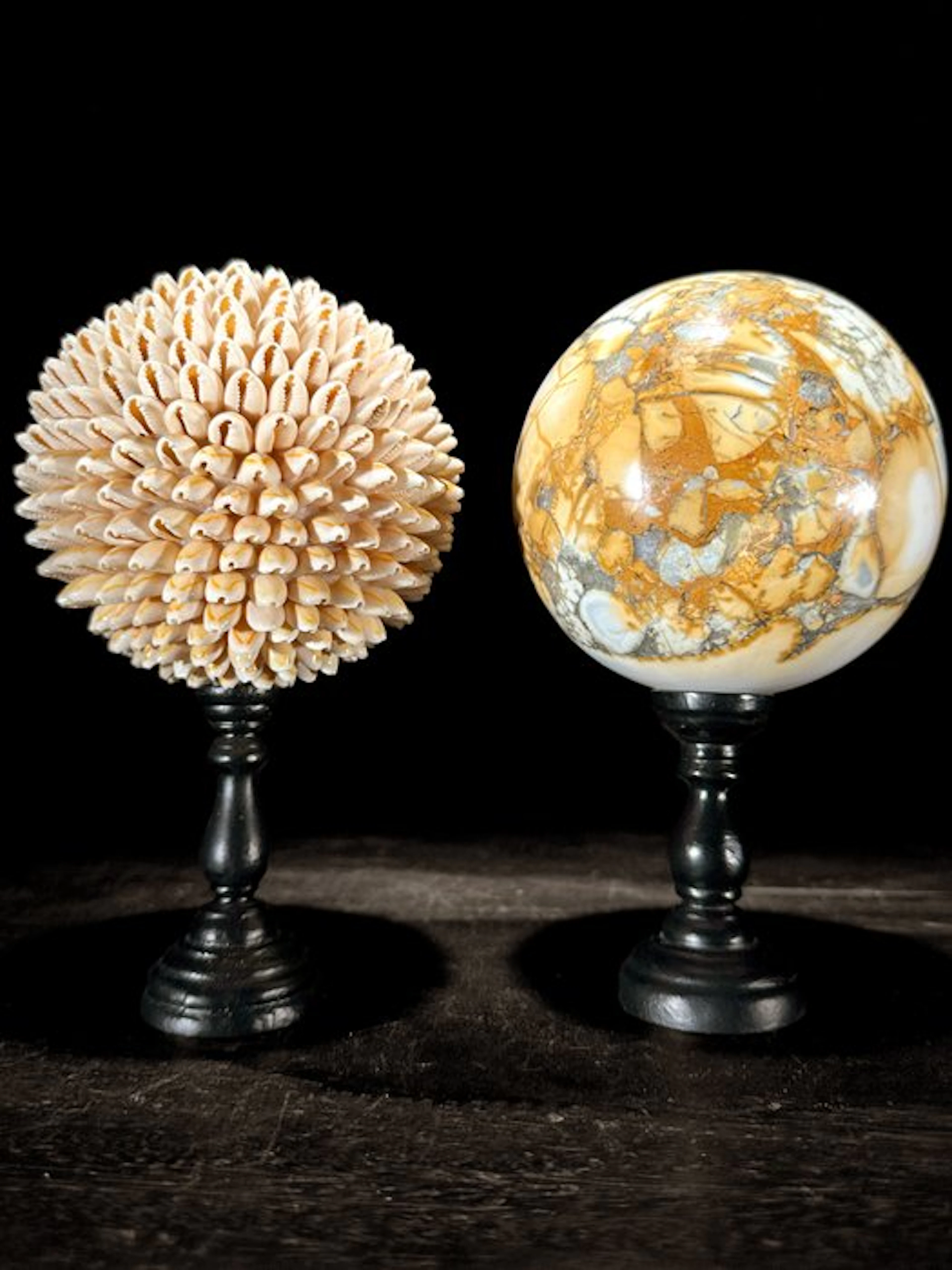 Decorative ornament - NO RESERVE PRICE - Wonderful Pair...