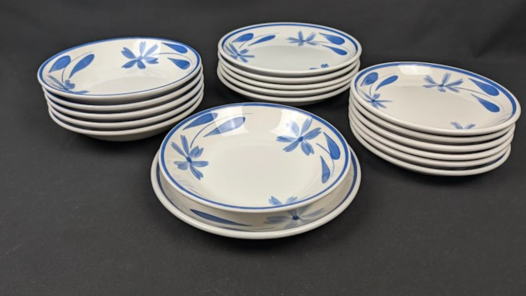 Quadrifoglio - Franco Giorgi - Dinner set for 6 (18) - Porcelain